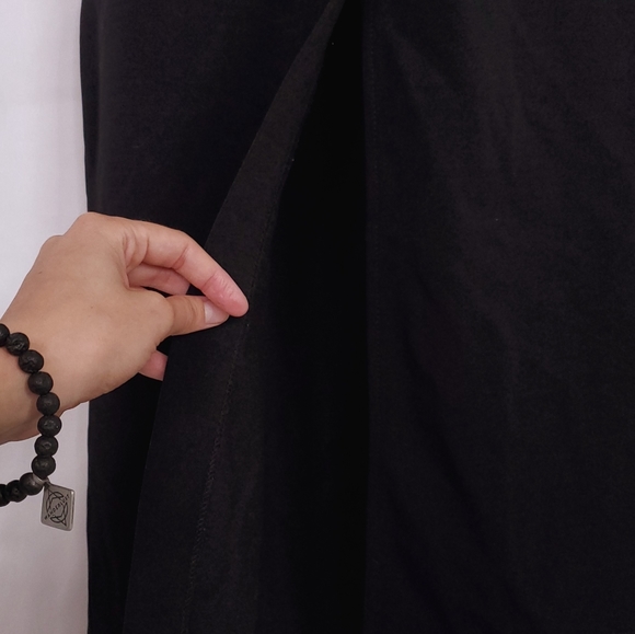 Moda Intl vs Open Back Bodycon dress - Picture 6 of 8